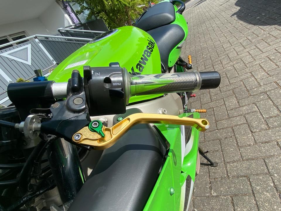 SCHMUCKSTÜCK!!